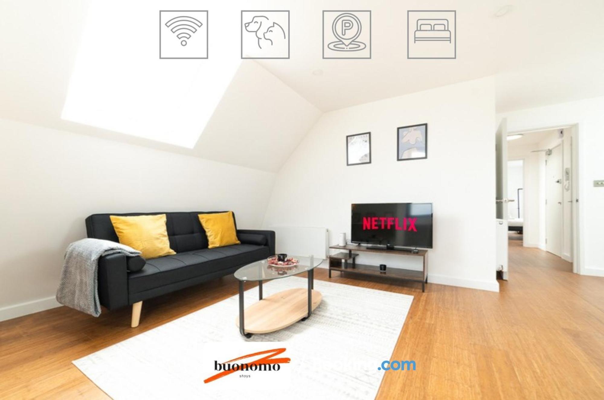 Two Bedroom Apartment At Buonomo Stays Short Lets & Serviced Accommodation Londra Exterior foto